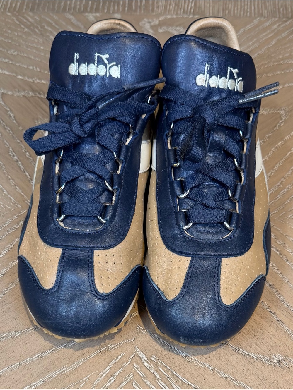 Diadora Kids Navy and Tan Low-Top Sneakers